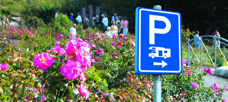 Wohnwagenstellplatz_Rosengarten.jpg